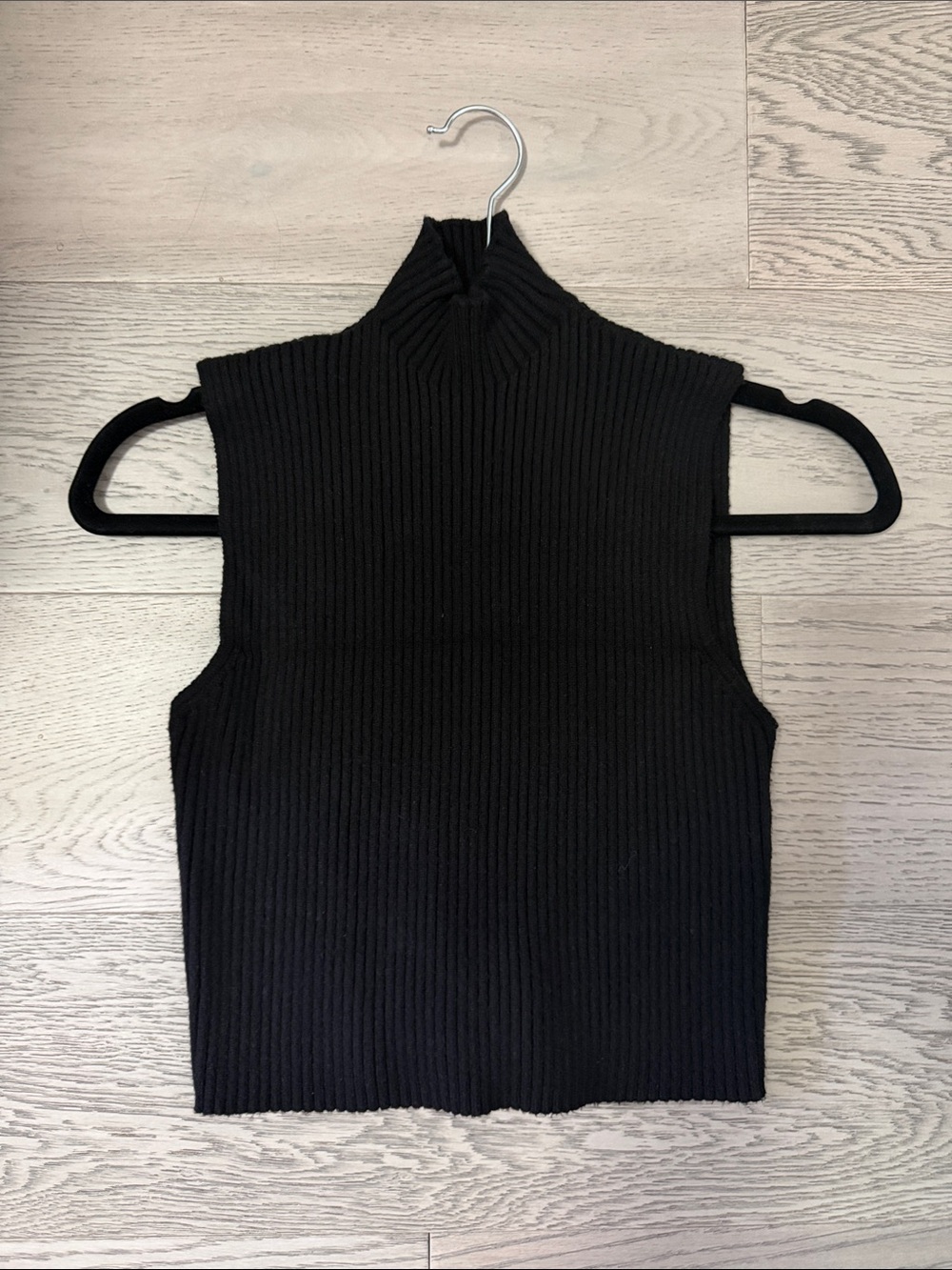 Zara Black Ribbed Sleeveless Mock-Neck Crop Top